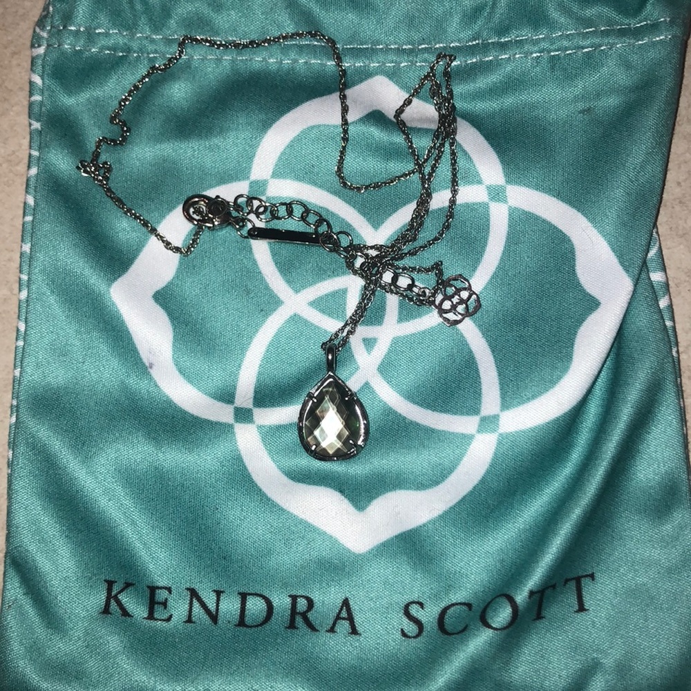 Kendra Scott Necklace with Bag